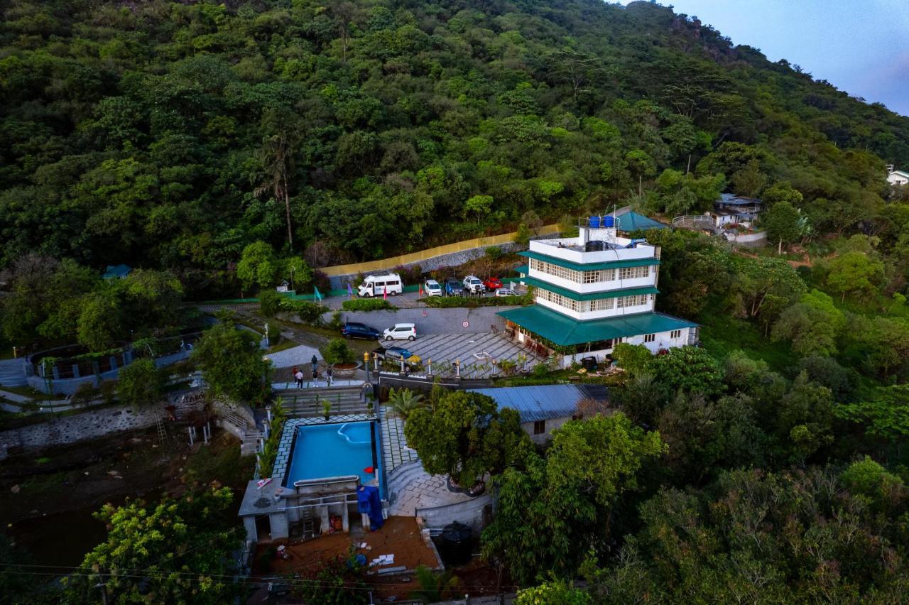 Tabor Hills Resort Vagamon Buitenkant foto